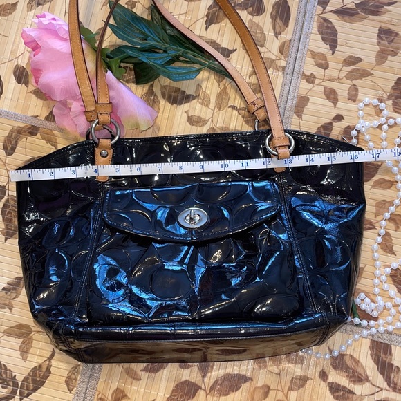 Coach Purse - Picture 9 of 11